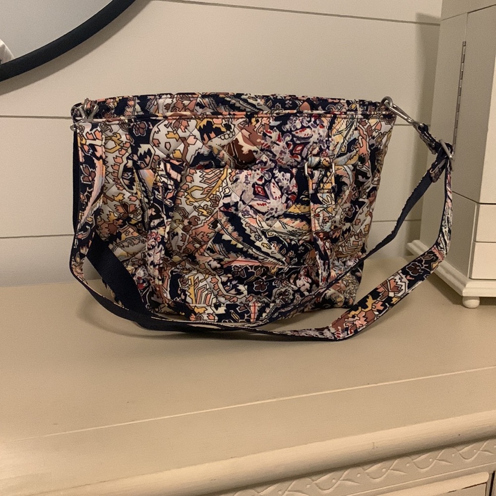 Multi-Strap Shoulder Bag in Tangler Paisley. NWT. - Picture 2 of 3